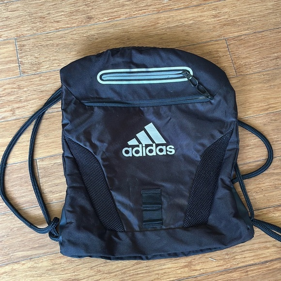 Adidas Black Sporty Sling Backpack with Water-Resistant Finish - Picture 1 of 3